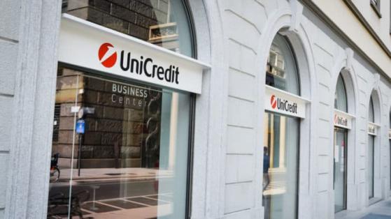Le cours de l’action Unicredit stagne alors qu’une tendance inquiétante se forme