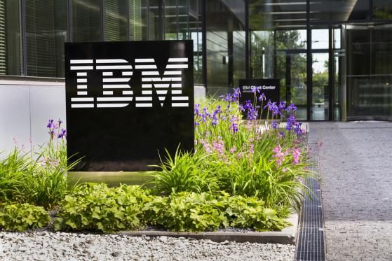 Prévisions du cours de l’action IBM et aperçu des bénéfices : acheter, vendre, conserver ?