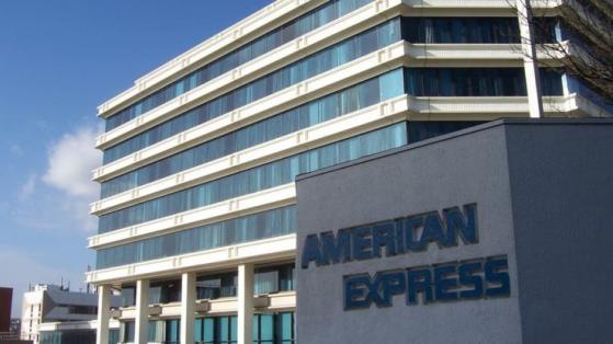 Voici pourquoi les actions d’American Express (AXP) battent Visa et Mastercard