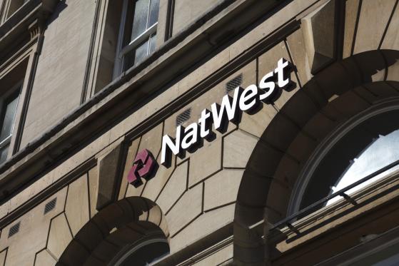 Le cours de l’action NatWest est en plein essor : la BoE va-t-elle arrêter la fête ?